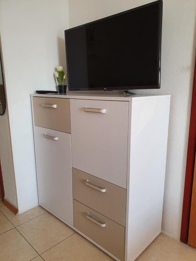 Apartment Marija Jezera Bagian luar foto
